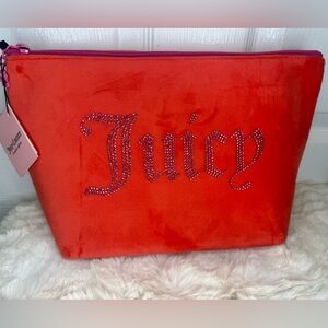 JUICY COUTURE WOMEN’S RED TRAVEL BAG COSMETIC BAG